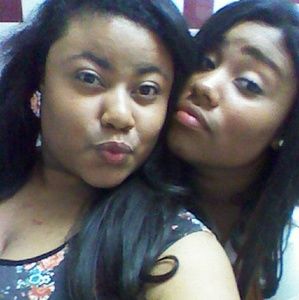 Meet your Posher, Shana